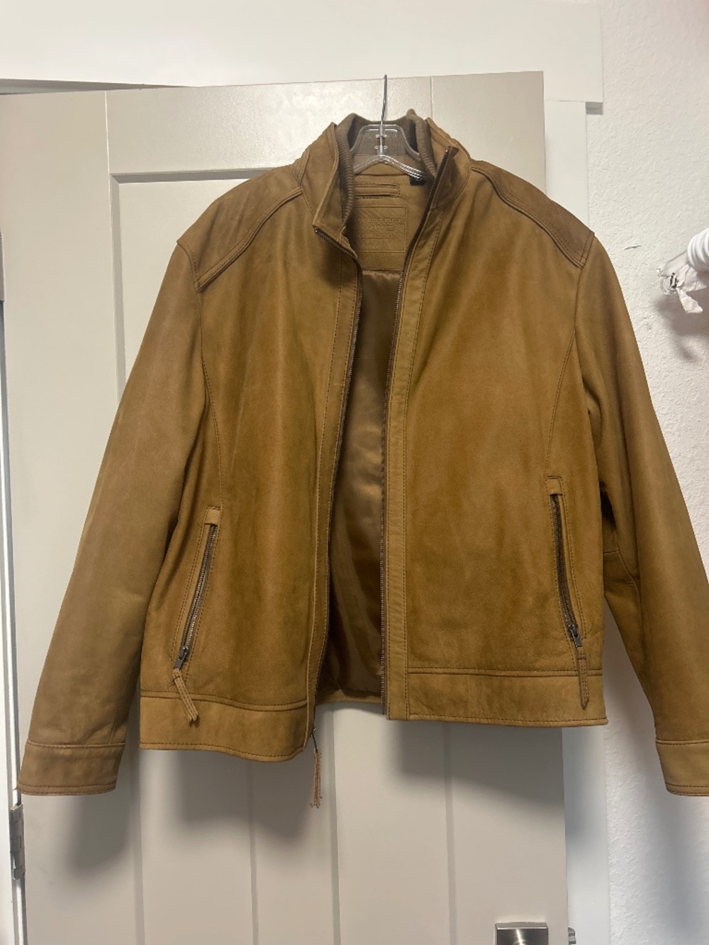Roundtree & Yorke Leather Jacket